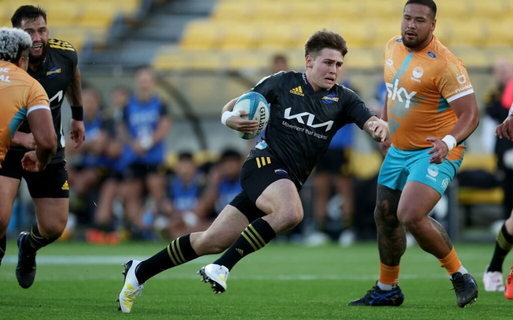 Moana Pasifika v Hurricanes